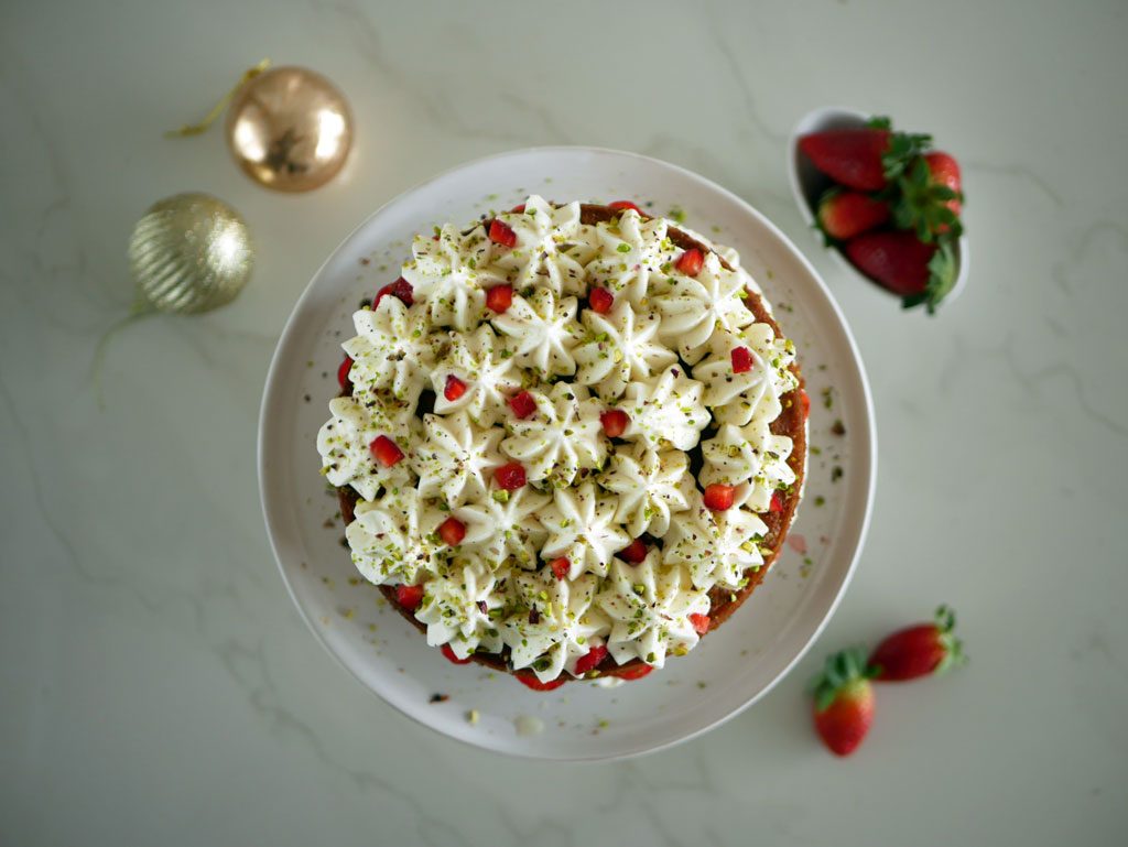 Pistachio Cake with Mascarpone and Strawberries