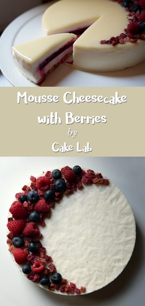 Mousse Cheesecake with Berries