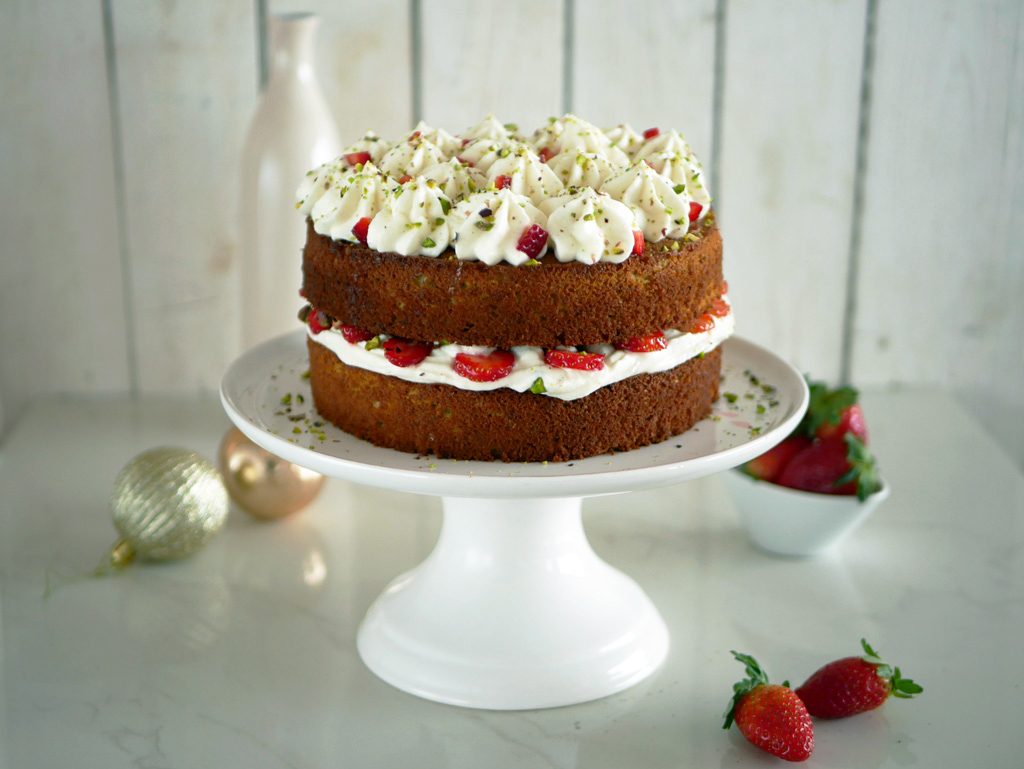 Pistachio Cake with Mascarpone and Strawberries